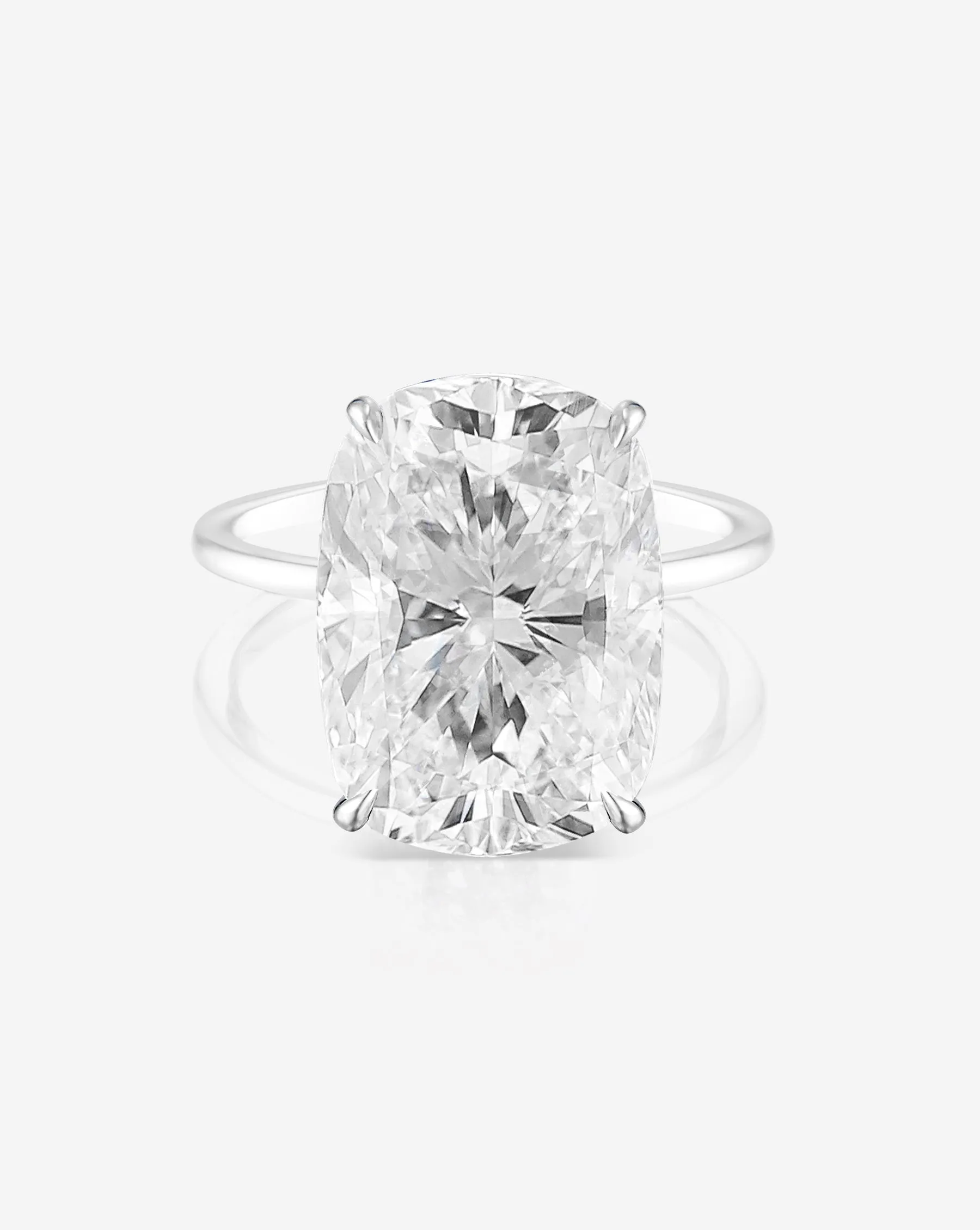 10.01 Cushion Cloud Solitaire