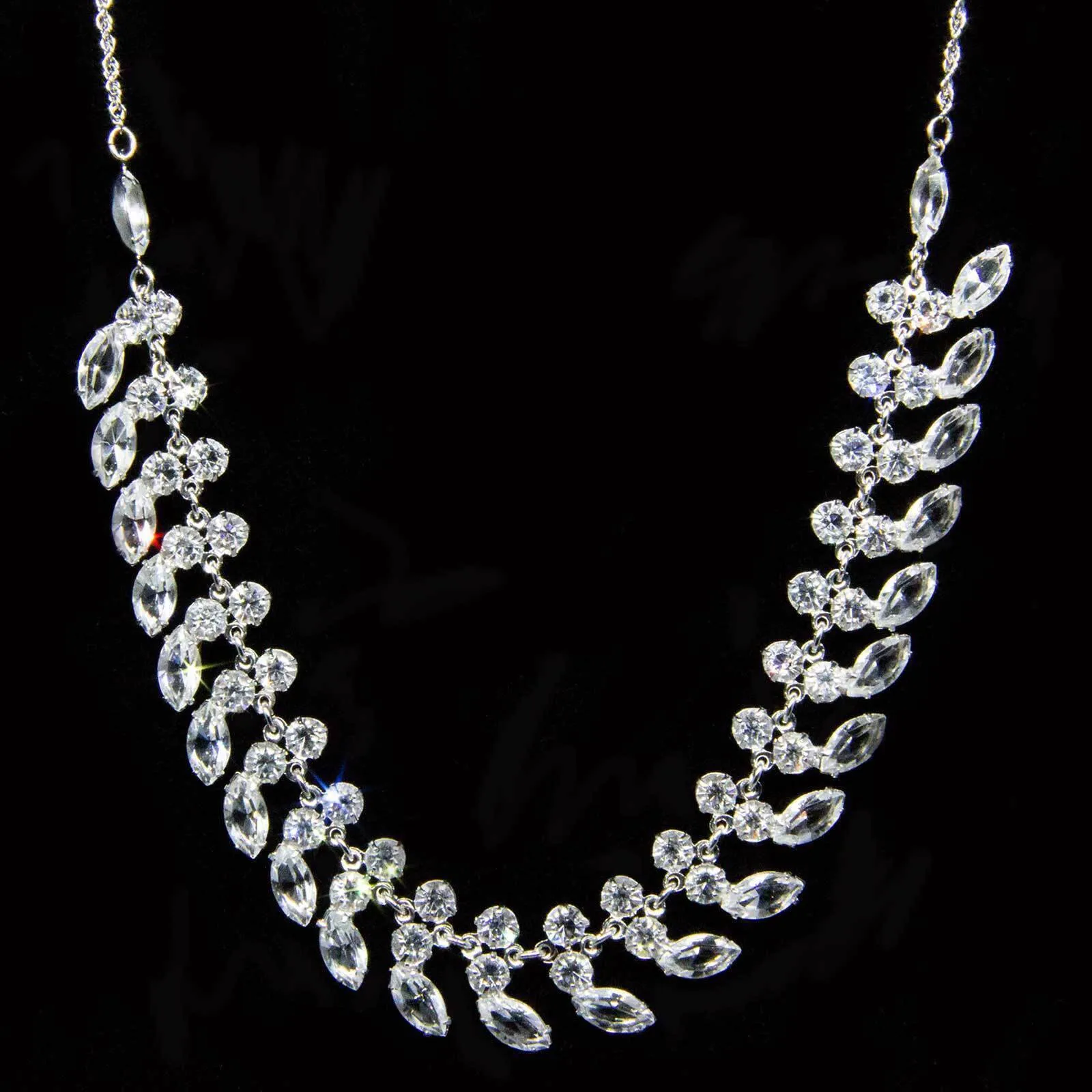1928 Jewelry True Vintage Vintage Austrian Crystal Collar Necklace 15"
