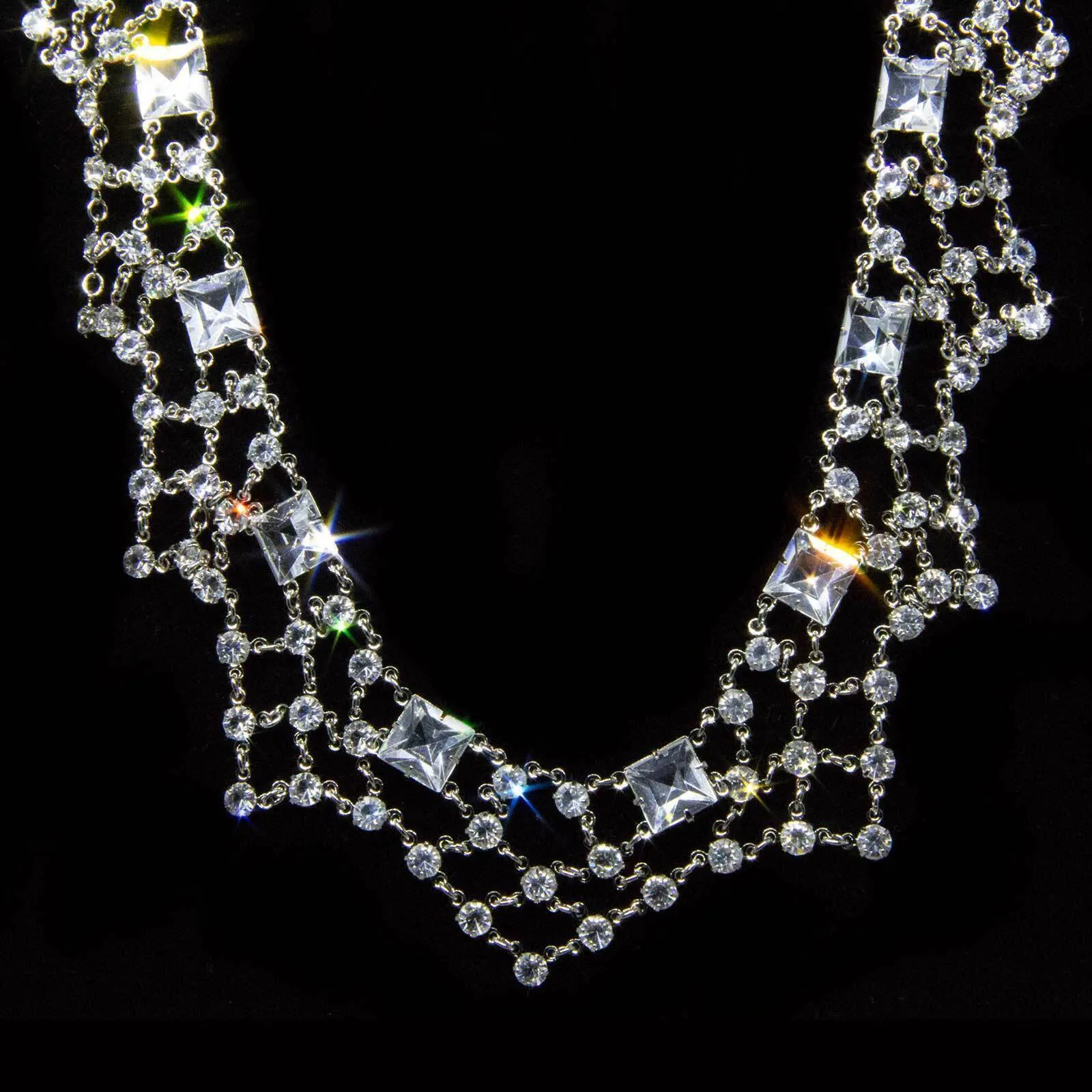 1928 Jewelry Vintage Austrian Crystal Collar Necklace 12"   3" Extender