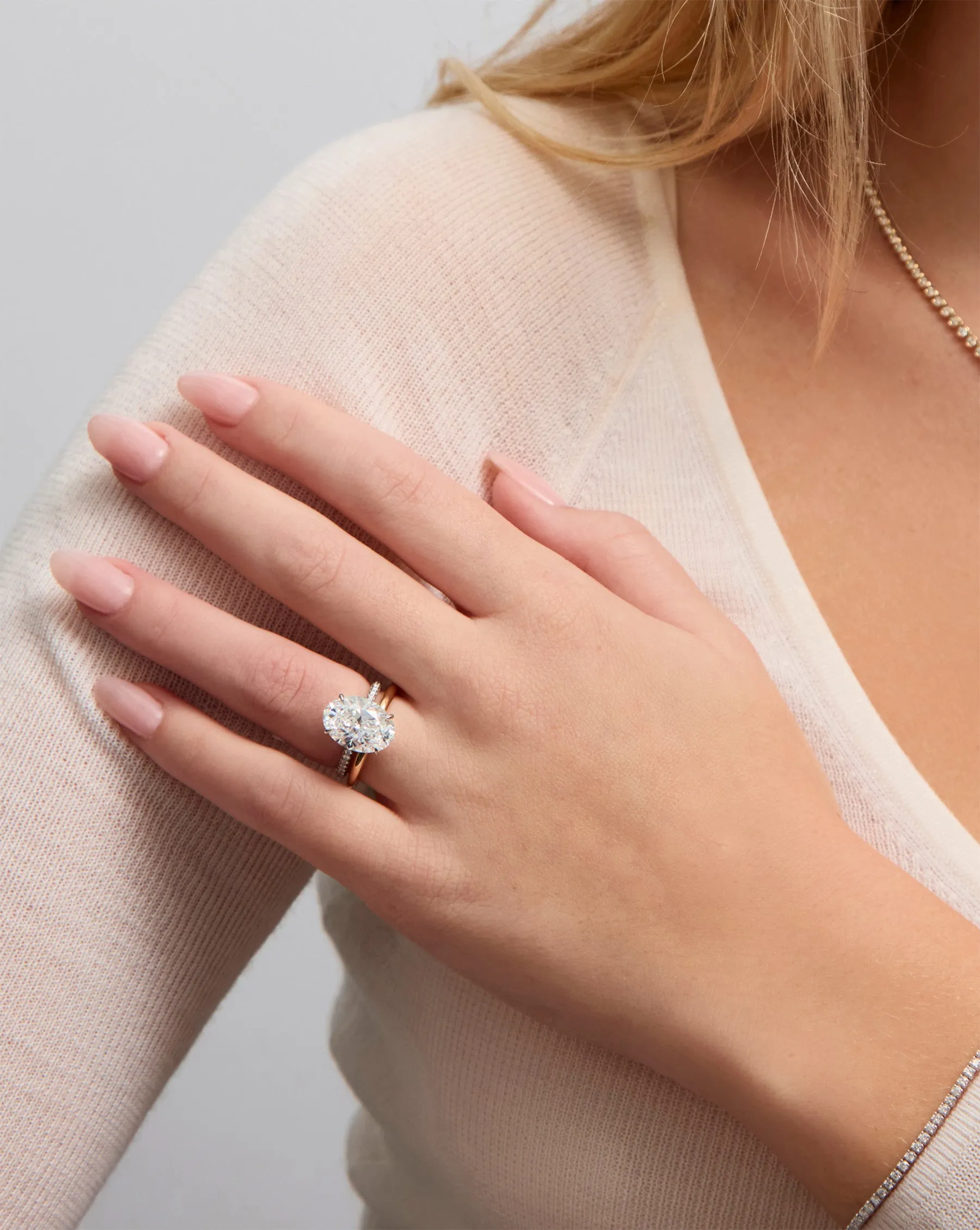 2 mm Cloud Band with Birthstone
