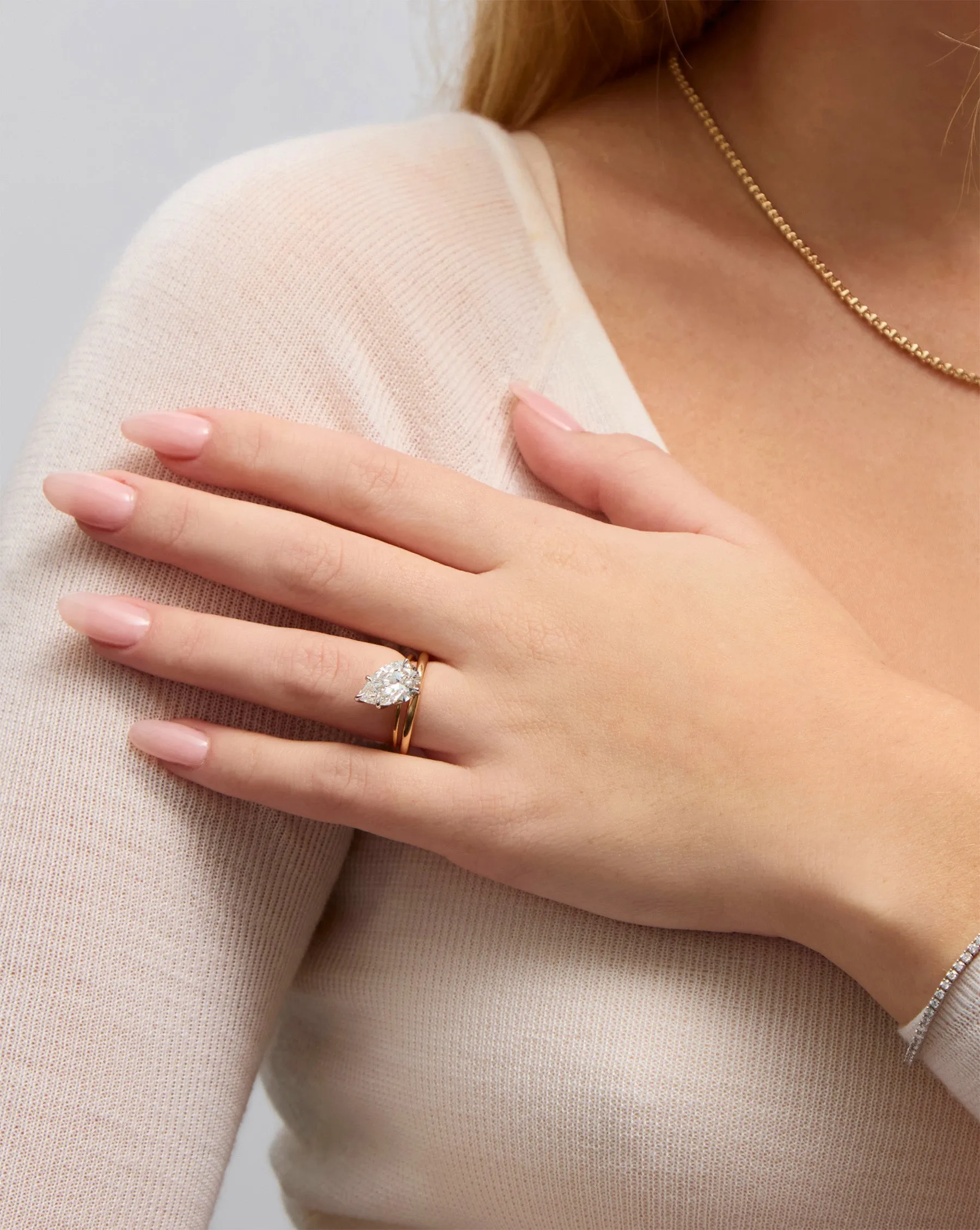 2 mm Cloud Band with Birthstone
