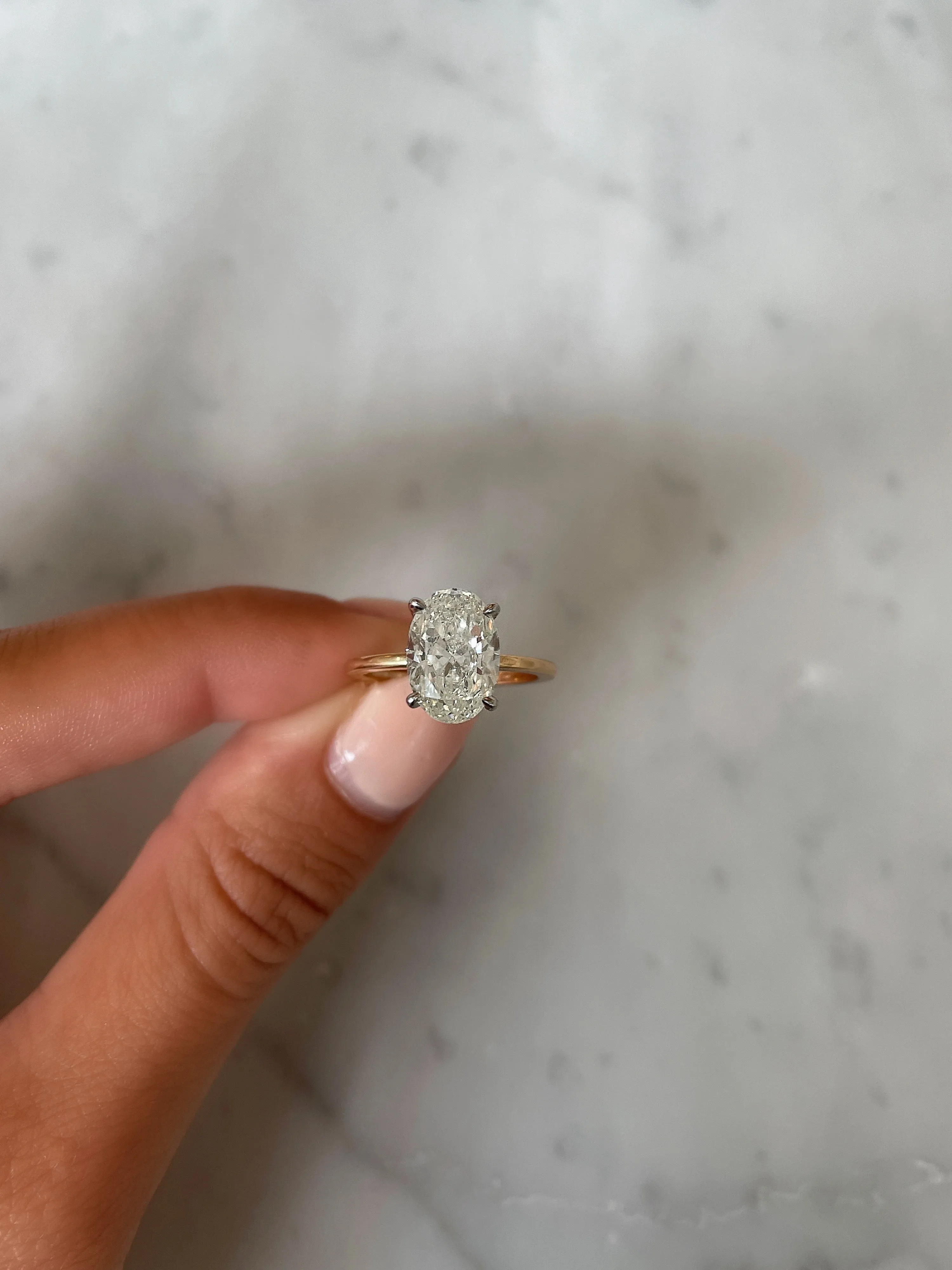 2.50 Oval Whisper Thin® Hidden Halo