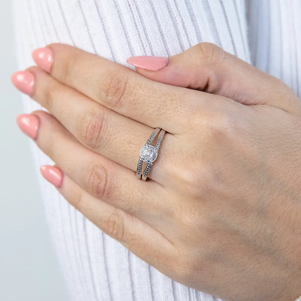 9ct White Gold Diamond Split Shank Ring