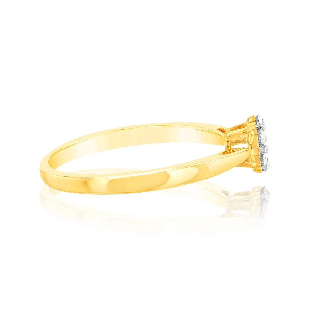 9ct Yellow Gold 1/5 Carat Diamond Flower Shaped Ring