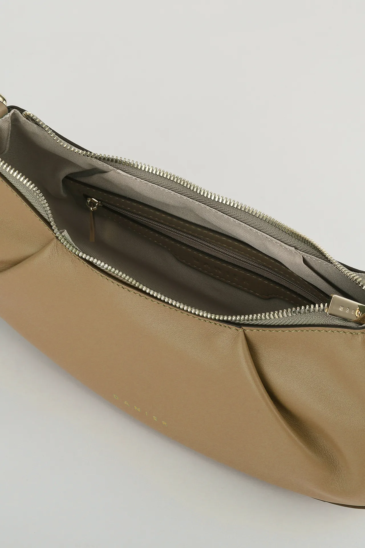 AREANNA SMALL SHOULDER BAG
