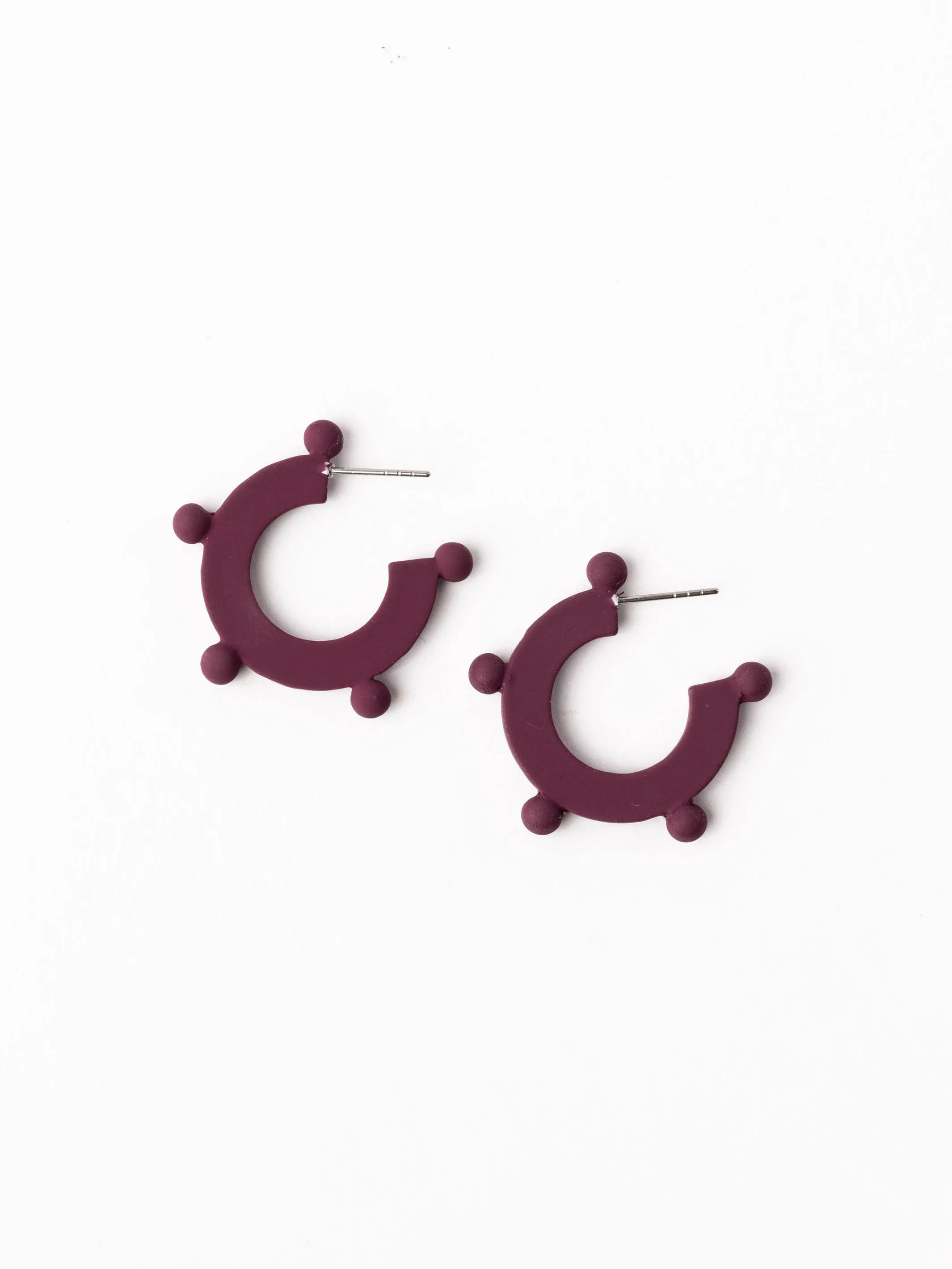 Astrid Earrings | Garnet