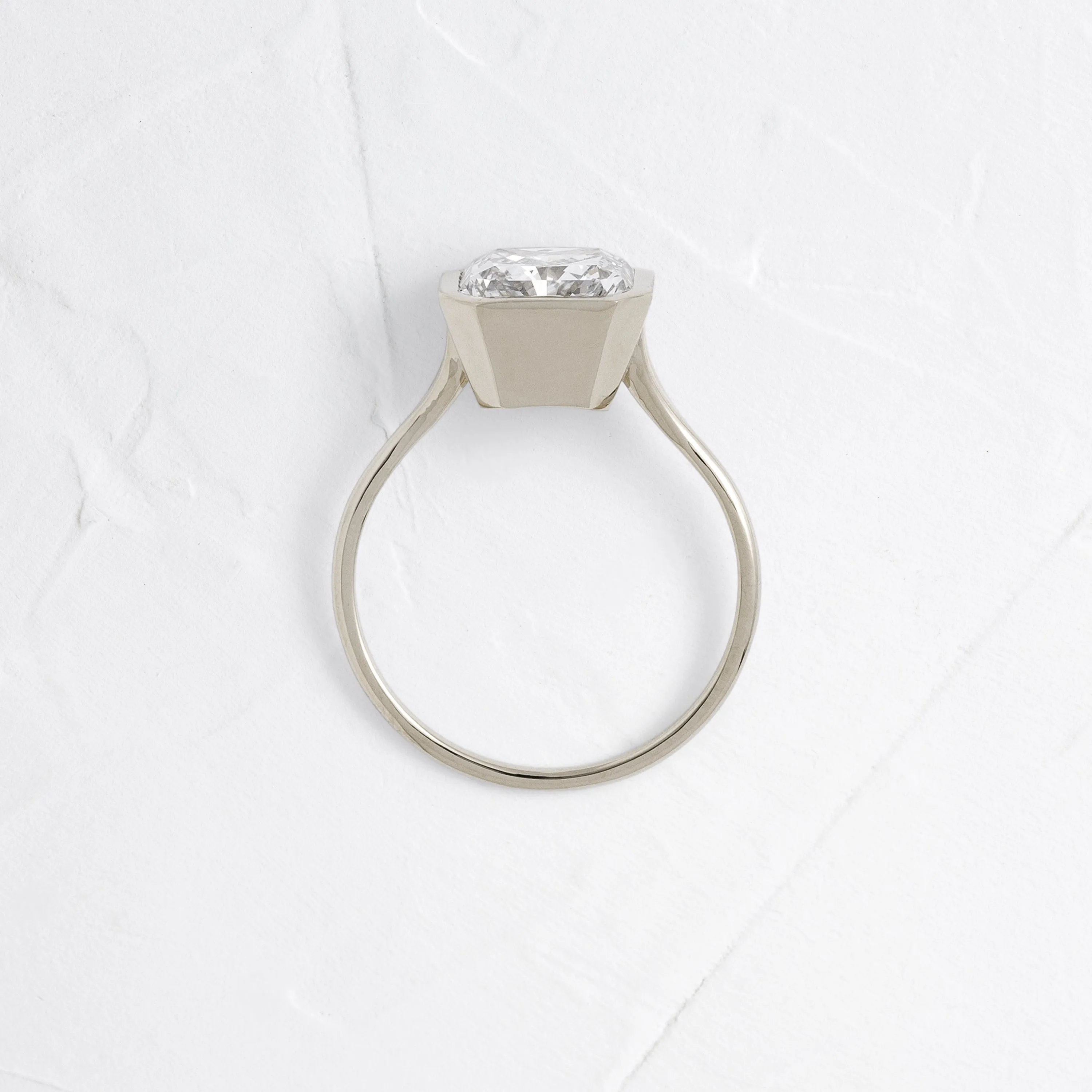 Avenue Ring, Radiant Cut