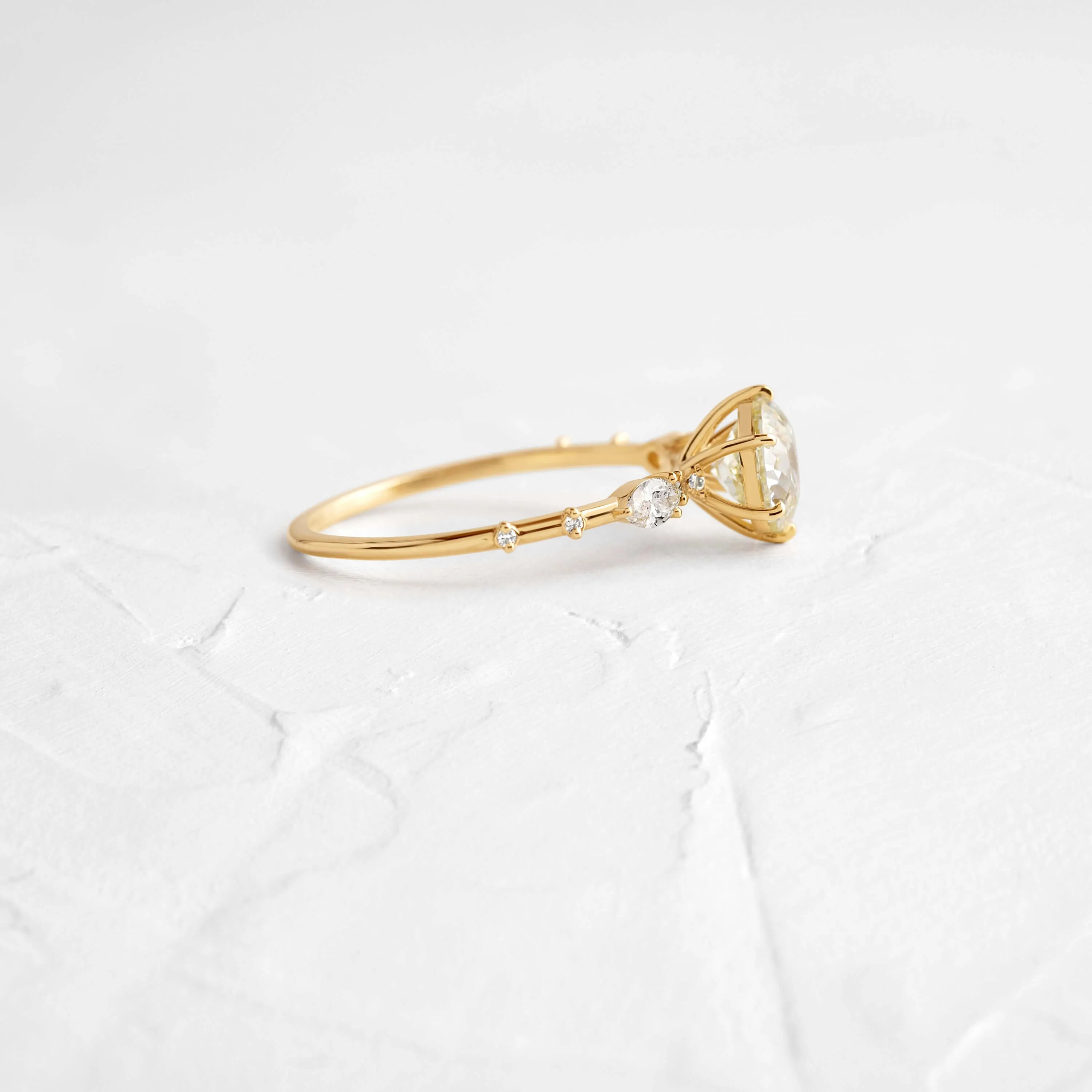 Canvas Ring, 1.17ct. Antique Round Cut Natural Champagne Diamond