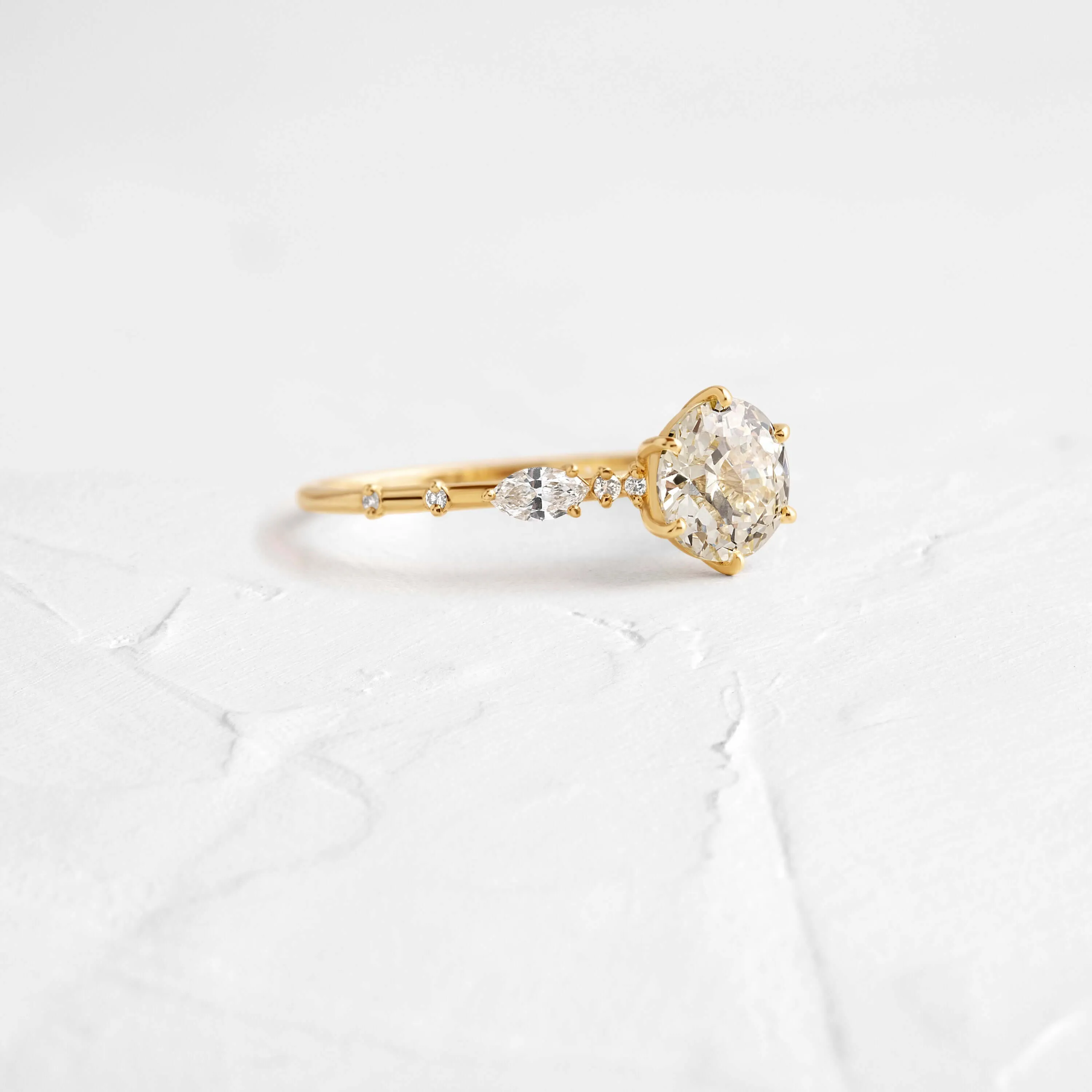 Canvas Ring, 1.17ct. Antique Round Cut Natural Champagne Diamond