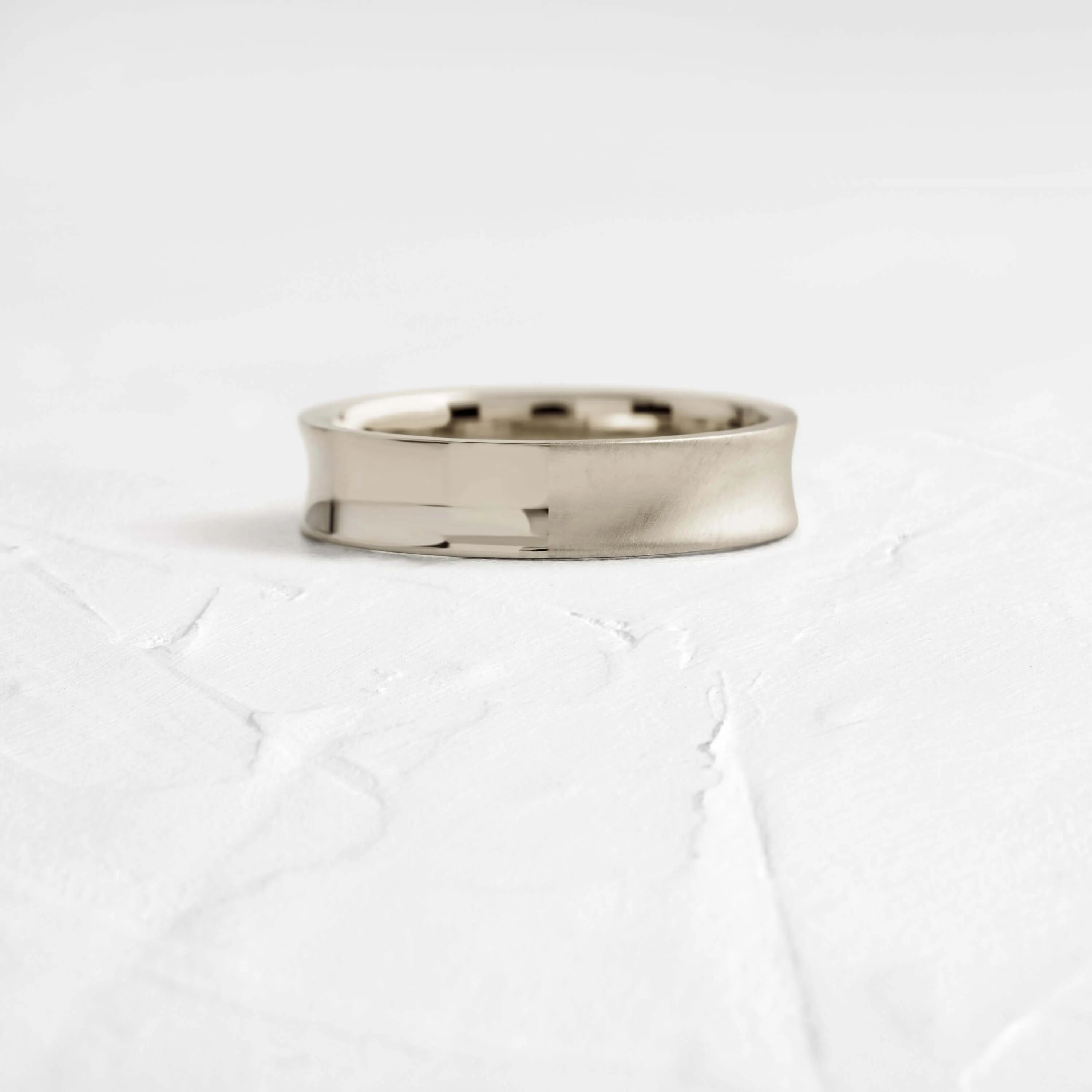 Concave Band