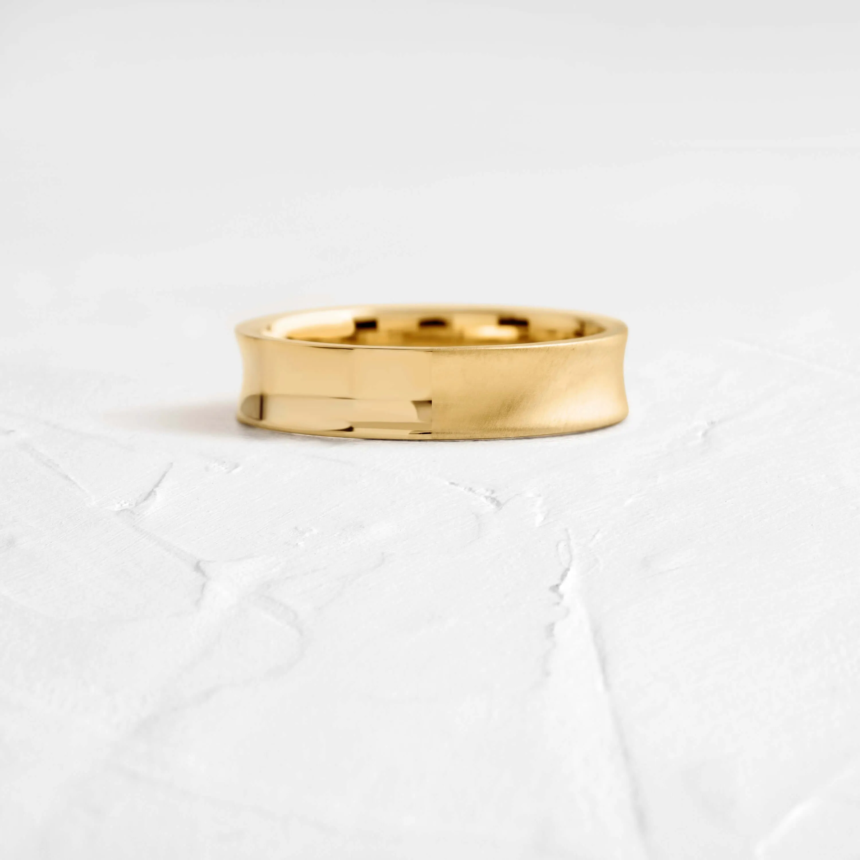 Concave Band