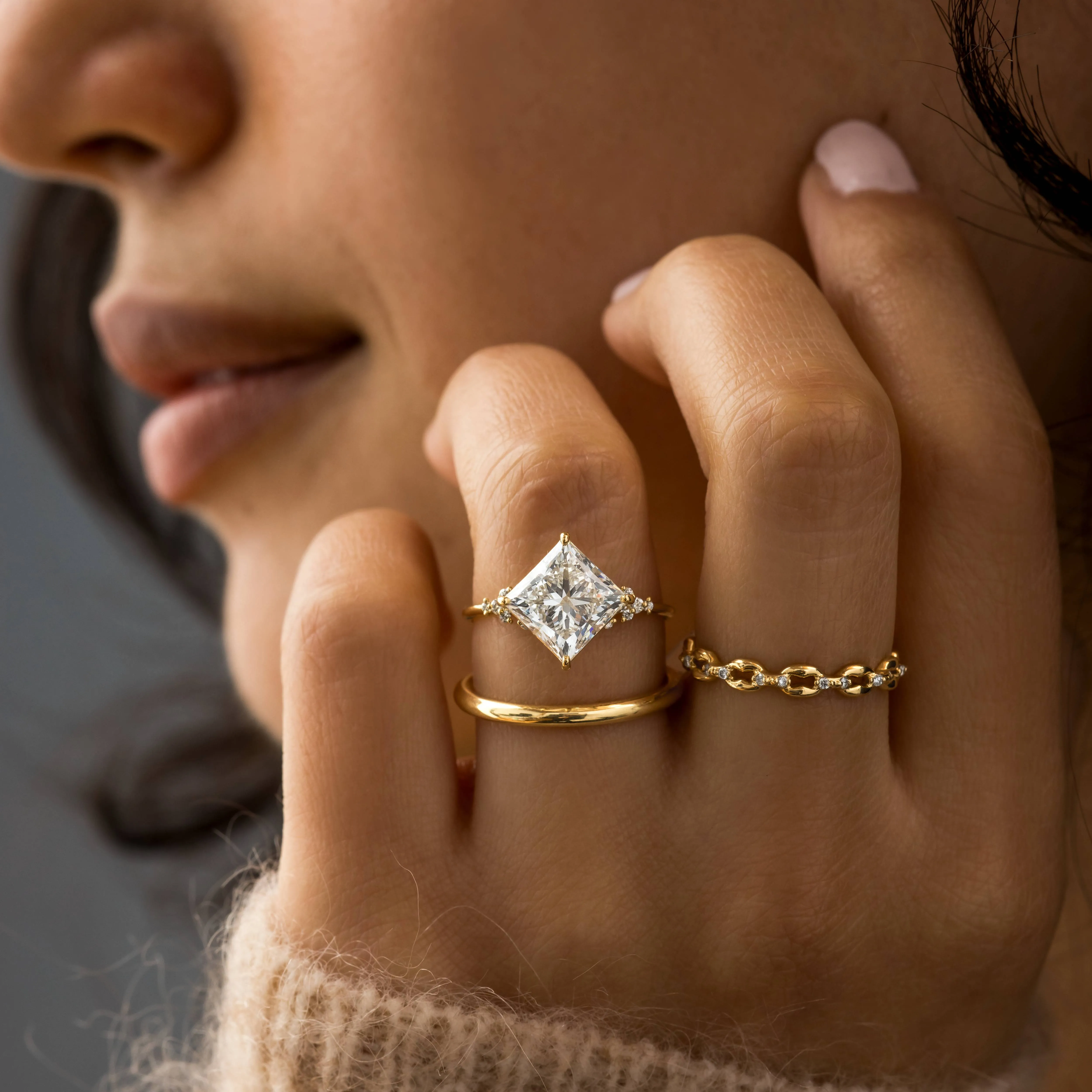 Damask Ring, Princess Cut