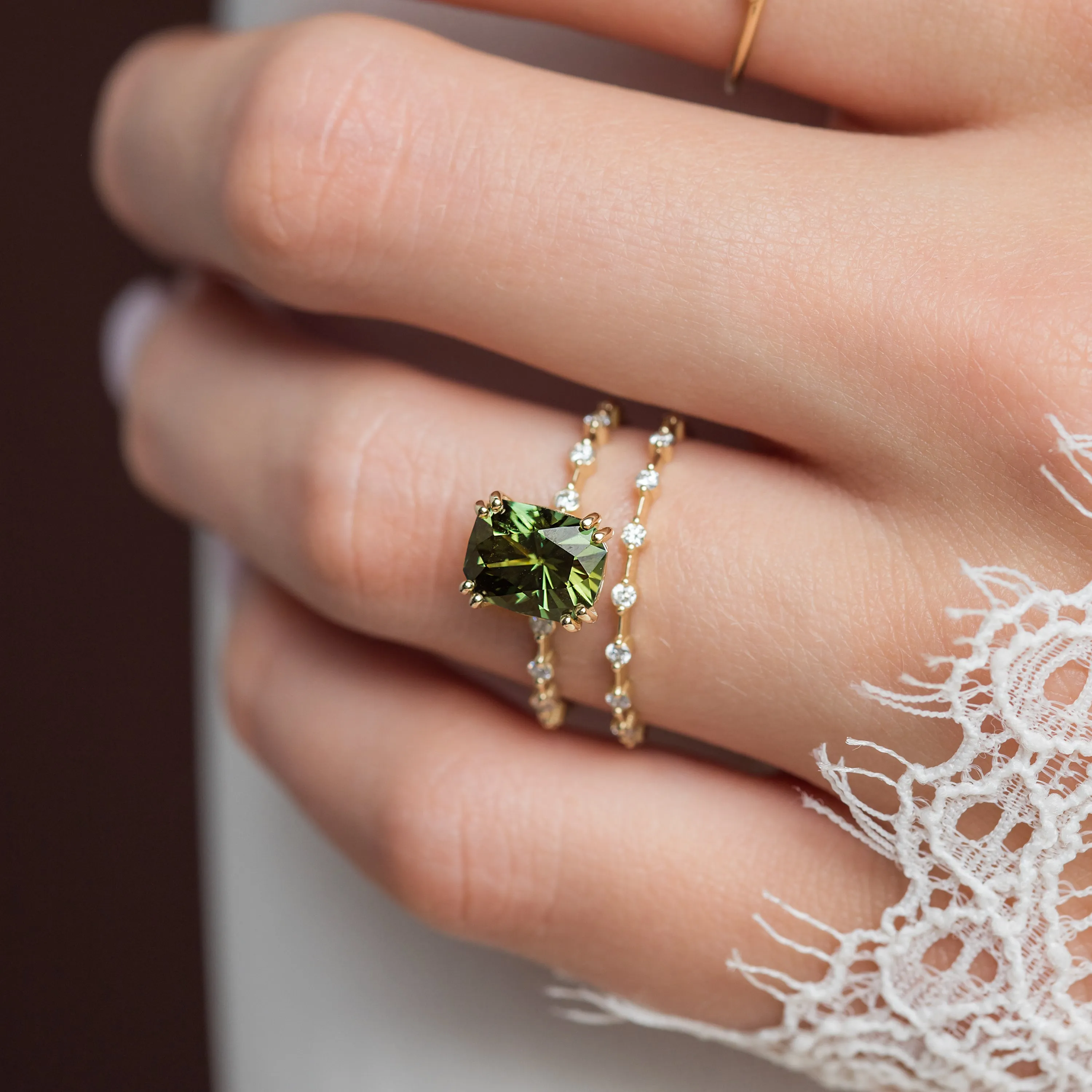 Distance Ring, 2.32ct. Yellowish-Green Thai Sapphire