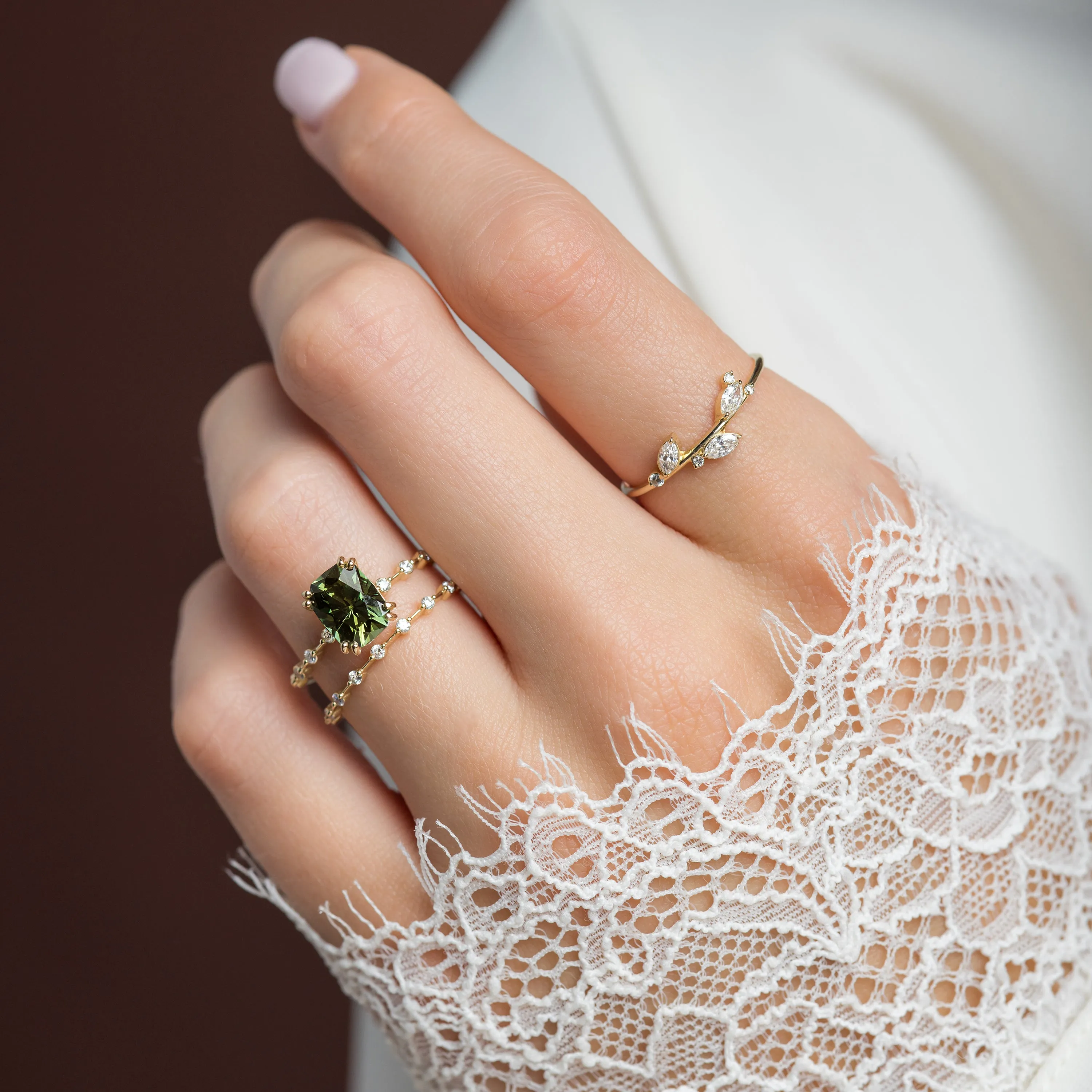 Distance Ring, 2.32ct. Yellowish-Green Thai Sapphire