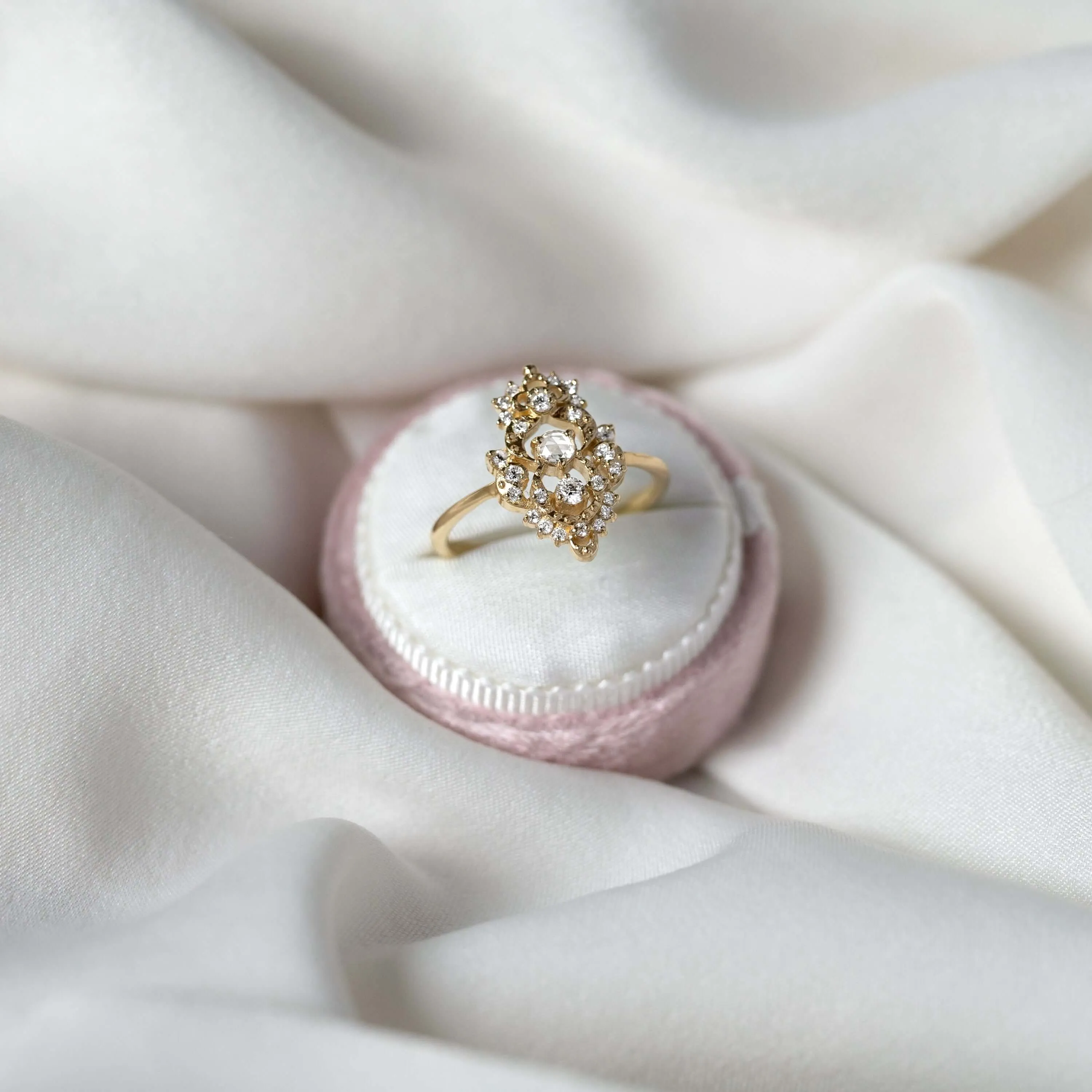 Drawing Room Ring