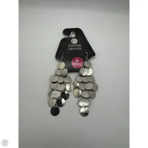 Earrings Dangle/drop By Clothes Mentor