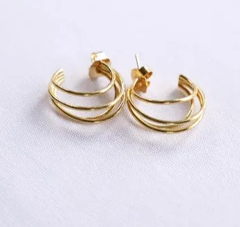 Elara Hoops
