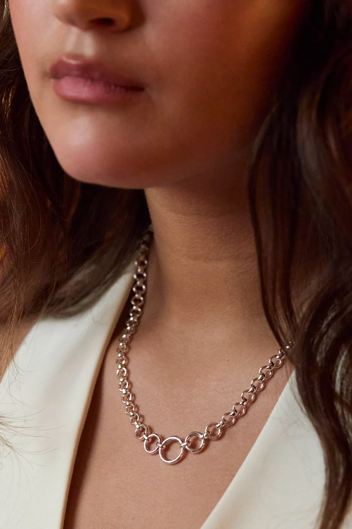 Graduated Round Link Chain Necklace