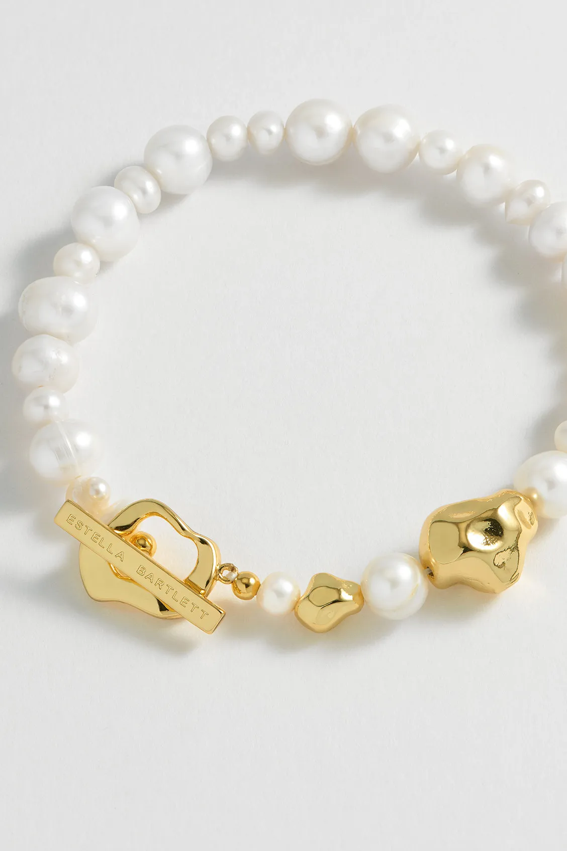Pearl T-Bar Bracelet