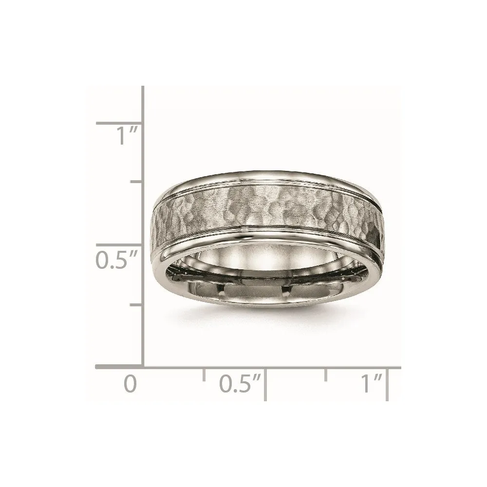 Titanium Polished w/Satin Hammered Center Grooved Ring | TB480